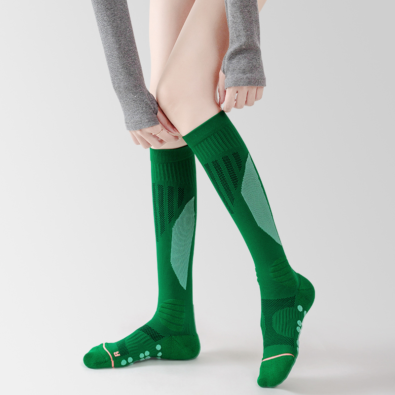 Hosszú nylon frottír focizokni