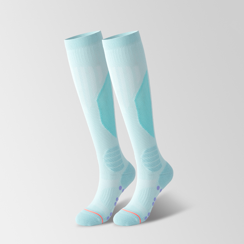 Hosszú nylon frottír focizokni