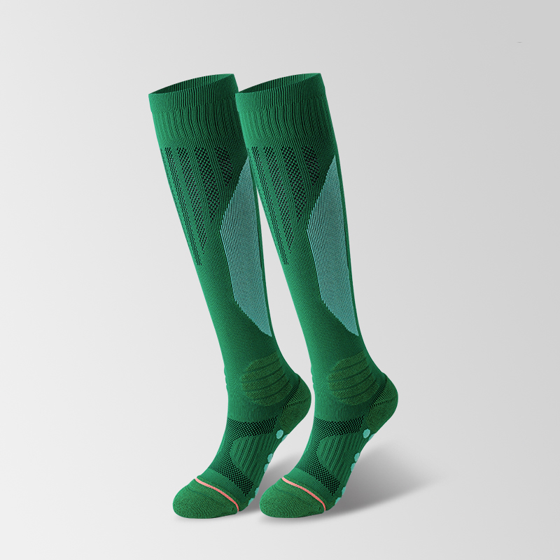 Hosszú nylon frottír focizokni
